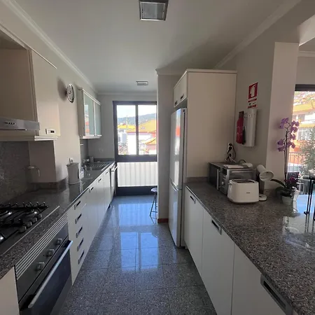 Near The 아파트 마치코